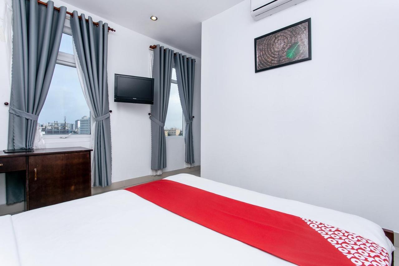 Oyo 557 Phi Yen Hotel Дананг Екстер'єр фото