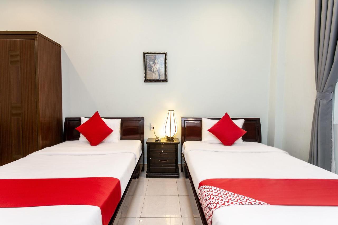 Oyo 557 Phi Yen Hotel Дананг Екстер'єр фото
