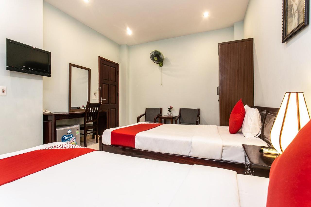 Oyo 557 Phi Yen Hotel Дананг Екстер'єр фото