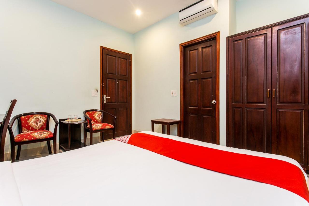Oyo 557 Phi Yen Hotel Дананг Екстер'єр фото